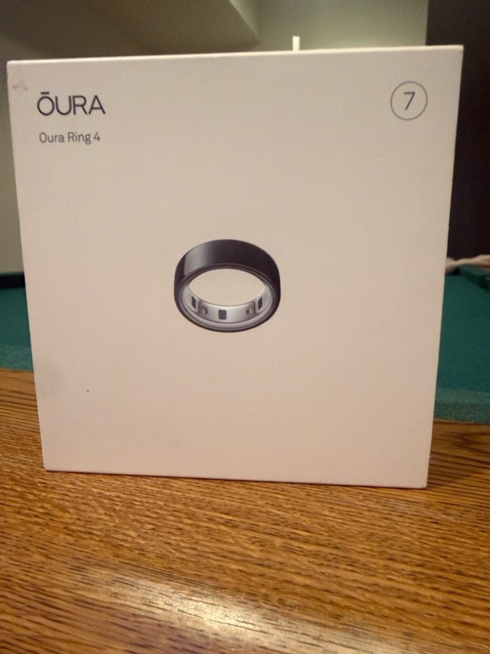 ŌURA Ring 4 Smart Ring/Nior - Black, new in the box, size 7